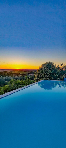 Others 5, Le Prieure de Saint Pierre, Gironde