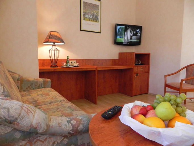 Bedroom 2, Bahnhof Hotel Saarlouis, Saarlouis