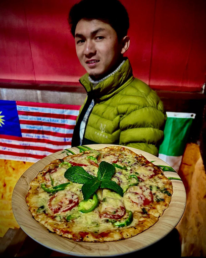 Food & Drinks 3, LAMA HOTEL - HIMALAYAN BURGER Experience the best stay in EVEREST with an unforgettable Mountain Fli, Sagarmatha
