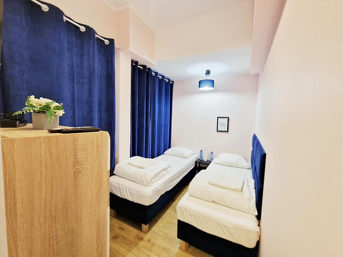 Others 2, Apart HoStel Helvetia B&B, Warsaw