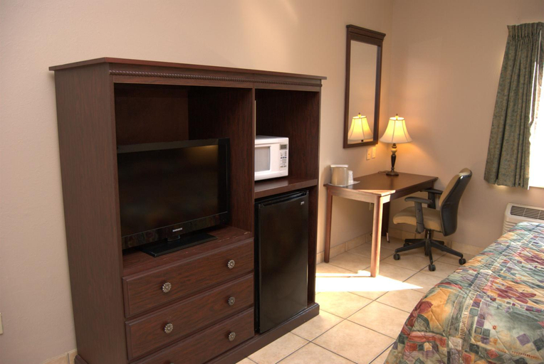 Bedroom 2, Commodore Resort, Ottawa