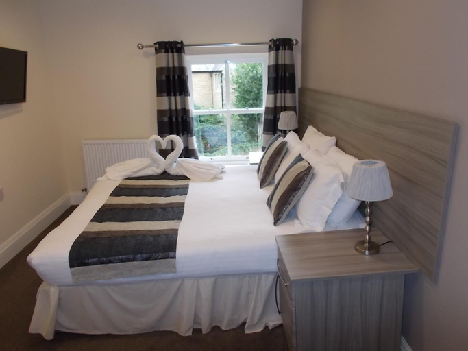 Others 4, Queens arms country inn, Derbyshire