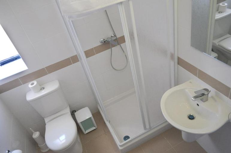 Bathroom 4, Hotel Kappara