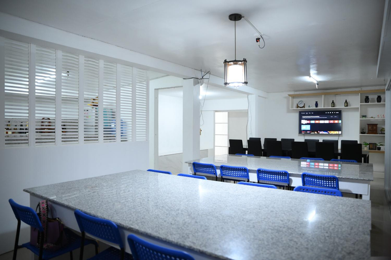 Others 3, GRIN MCFLY INTERNATIONAL BEACHFRONT GUEST HOUSE, Caoayan