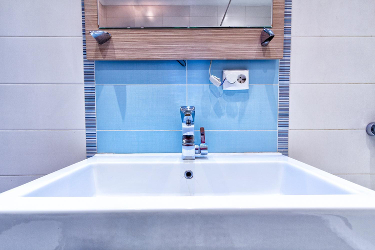 Bathroom 4, 20 Traveler's Choice in the City Center, Almaty