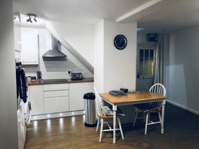 Others 5, The Cottage, Cornwall