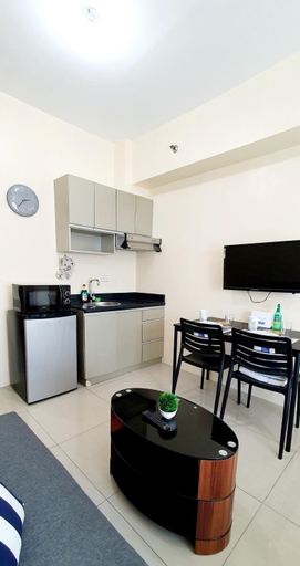 Others 1, Sea-Sky Perch Suite, Makati City