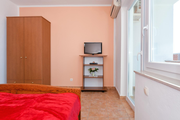 Others 5, Villa San Marco, Vodice
