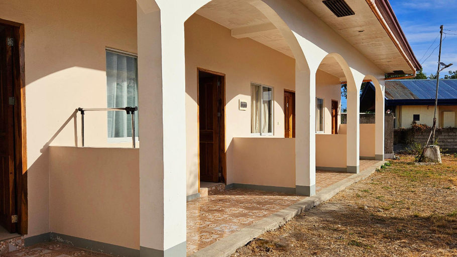 Others 2, Mangoverde Guesthouse, Moalboal