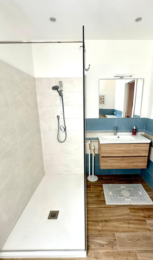 Bathroom 4, Villa Zaffiri 94, Syracuse
