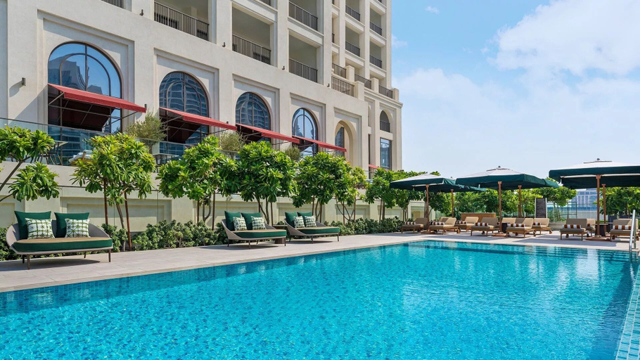 Sport & Beauty, Chic 2 BR in Vida Residences Canal View, Dubai