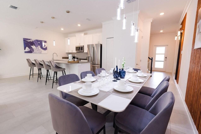 Food & Drinks, 2489 RT - Ultimate Townhome Oasis With Pool, Osceola