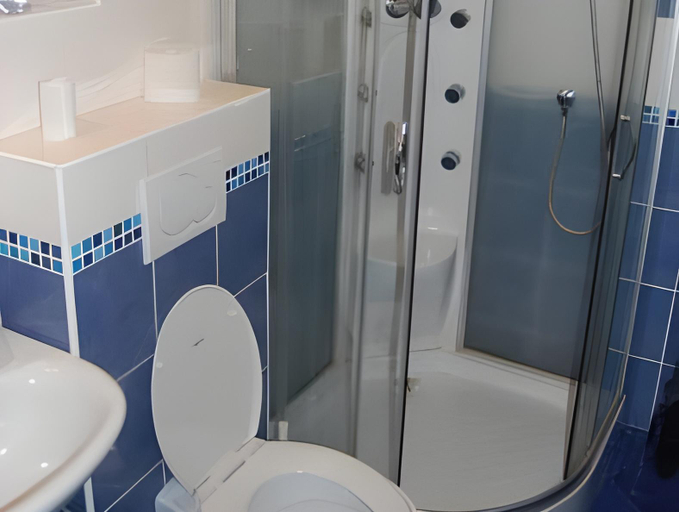 Bathroom 2, Penzion Jarka, Bratislava II