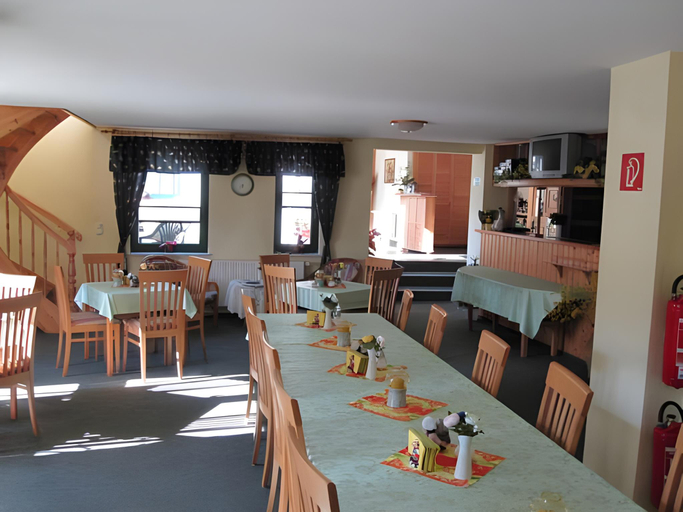 Food & Drinks 2, Pension Anni, Rostock