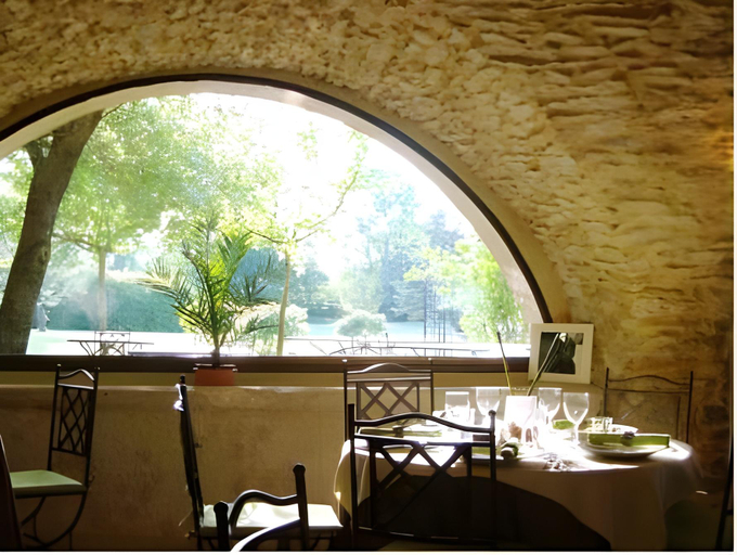Food & Drinks 5, Auberge Gardoise, Gard