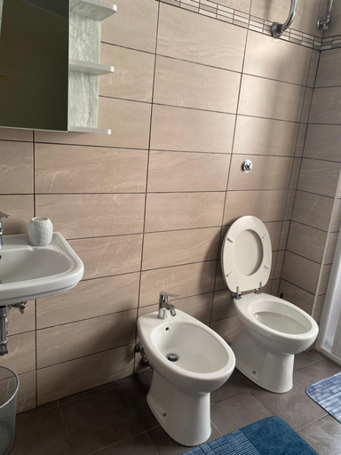 Bathroom 3, Scilla Sole, Reggio Di Calabria