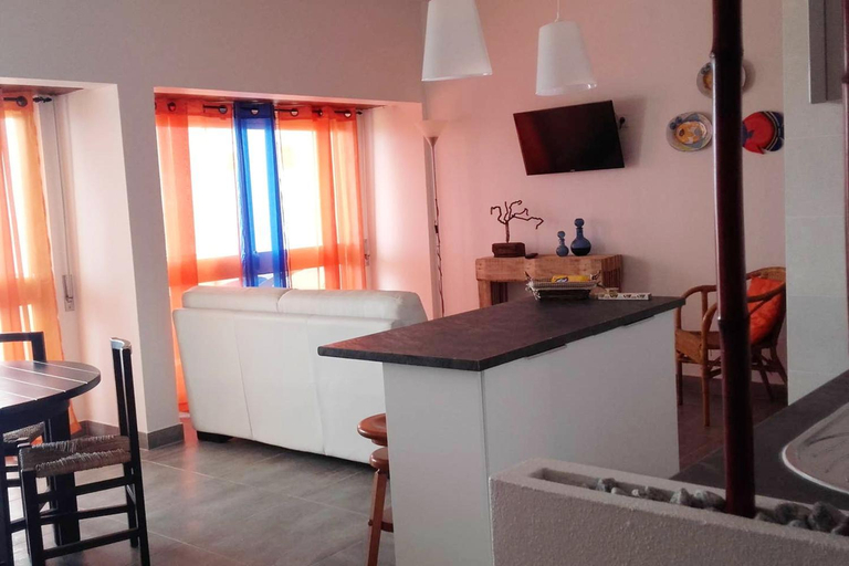 Others 4, Comfortable apartment in Praia da Rocha 70 m² with sea view 4 pers, Portimão