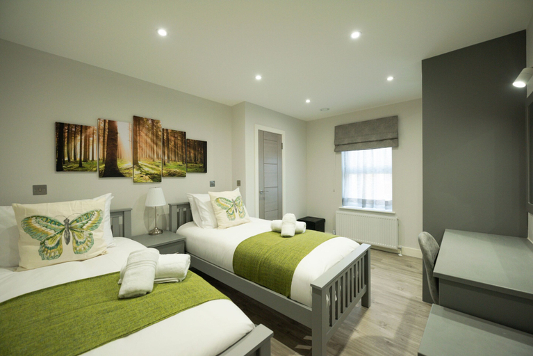 Bedroom 4, Chester House, Reading