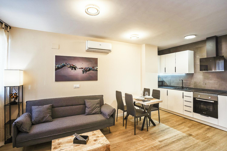 Others 4, PLAYA SUITES a 50 metros de la playa, Valencia