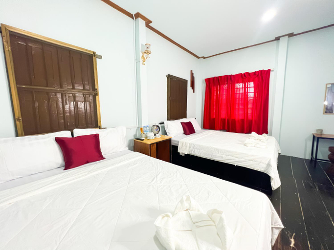 Bedroom 25