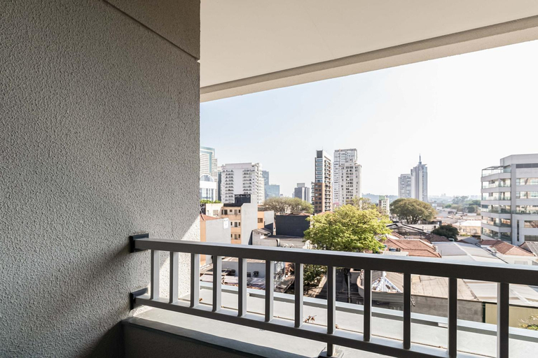 Others 5, Charlie Houx Faria Lima, São Paulo