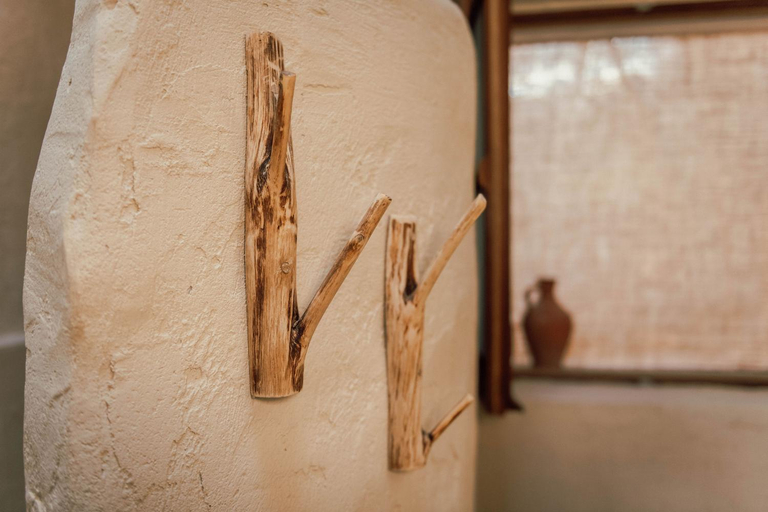 Others 3, The Lemon Lodge, Aljezur