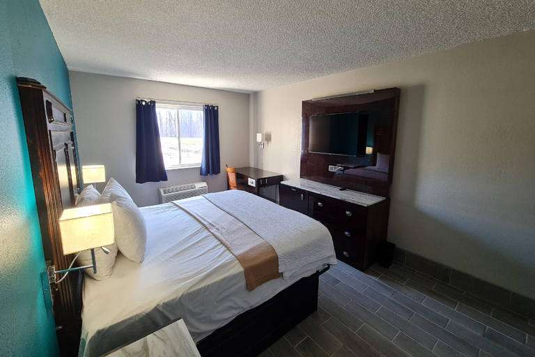 Bedroom 8