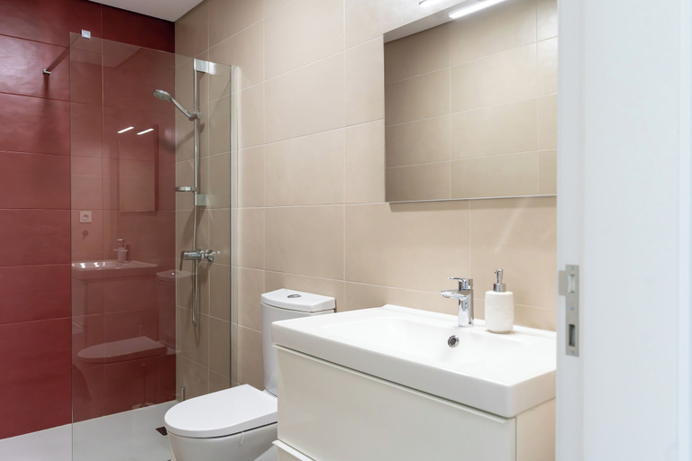 Bathroom 3, Feel Discovery Mirão River House Douro, Resende