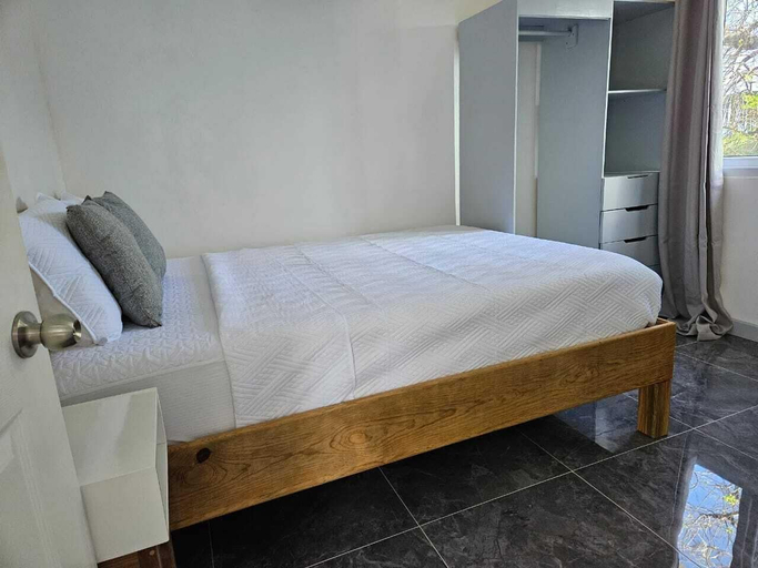 Bedroom 2, Casa Margarita, José Santos Guardiola
