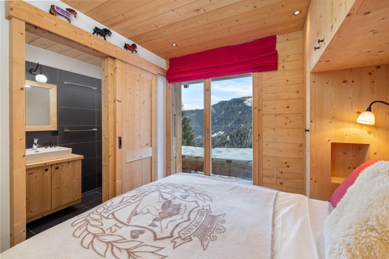 Bedroom 3, Chalet 18 Îles Luxury Chalet With Sauna La Tzoumaz, Martigny