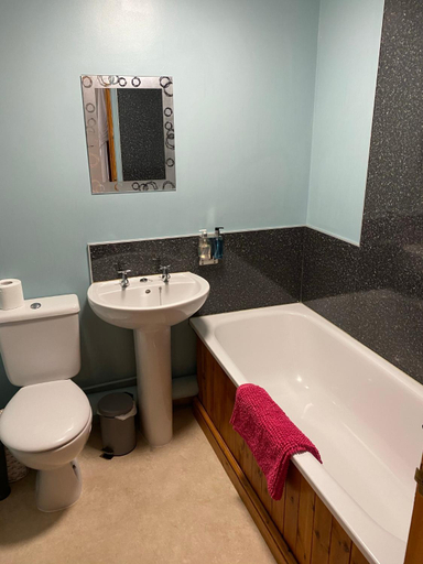 Bathroom 3, The crown inn Longtown, Herefordshire