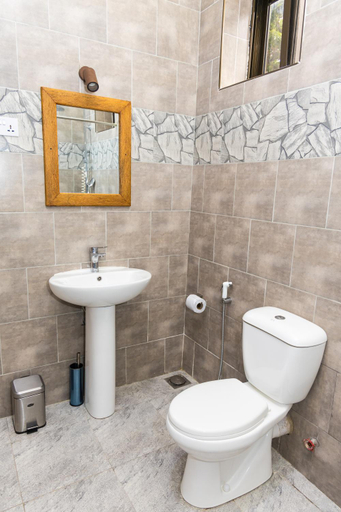 Bathroom, Velmont Hotel, Kinondoni