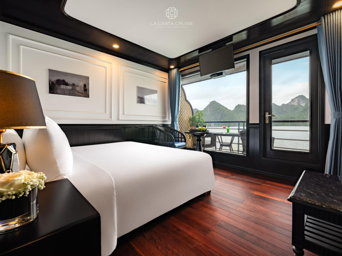Others 4, La Casta Cruise, Hạ Long