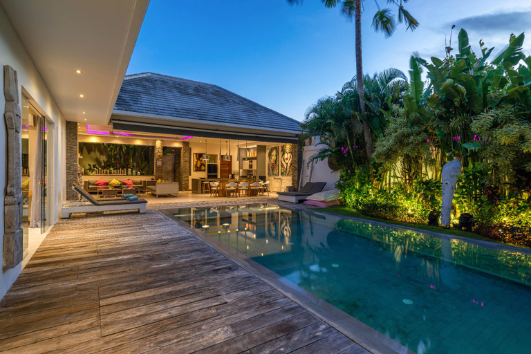 Others 4, Villa Sawah, Badung
