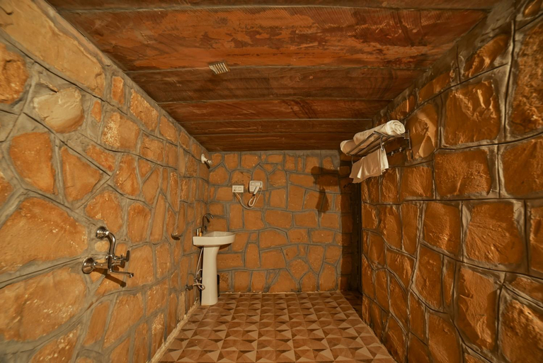 Bathroom 3, The Carvaan Resort, Jaisalmer