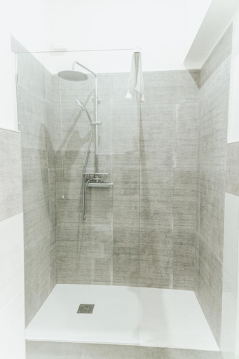 Bathroom 6