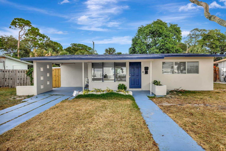 Exterior & Views 1, Pompano Beach Bungalow for 5!, Broward