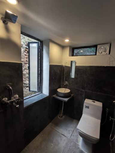 Bathroom 3, Astitva Binsar, Almora