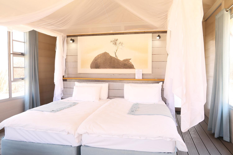 Bedroom 2, Spitzkoppen Lodge, Karibib