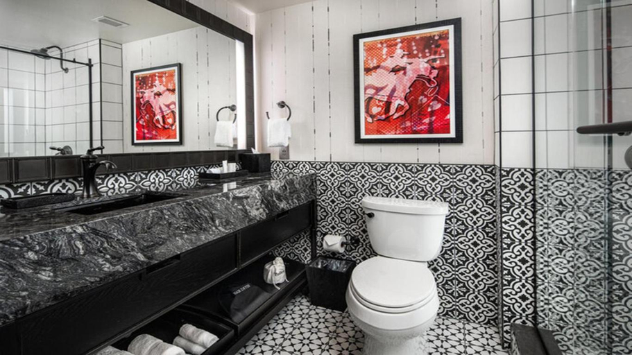 Bathroom 2