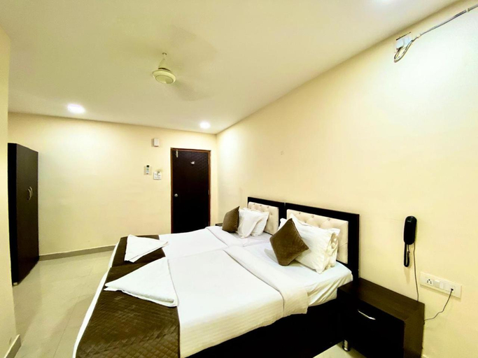 Bedroom 2, Hotel Sky park, Ranga Reddy