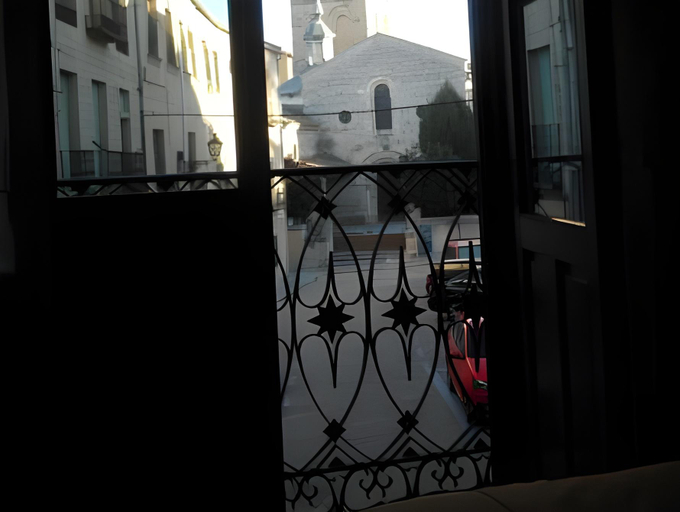 Others 4, Hostal Don Jaime I y II, Segovia