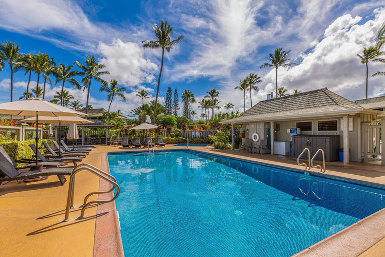 Sport & Beauty, Alii Kai II 10A, Kauai