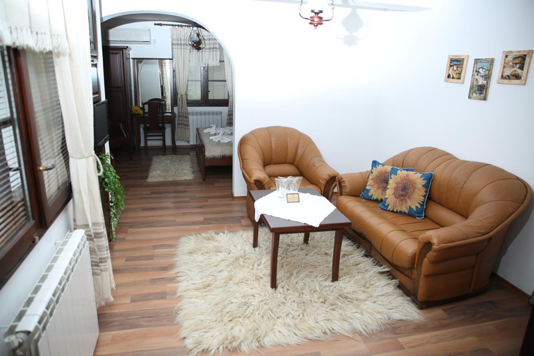 Others 3, Oazis Guesthouse, Lovech