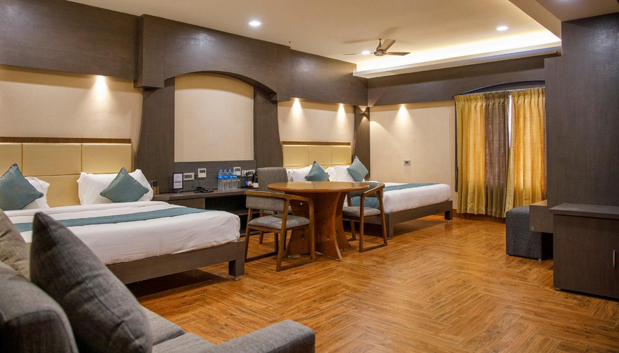 Others 3, Hotel ARJUNAA, Ramanathapuram
