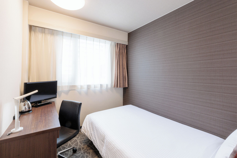 Bedroom 3, Hotel Silk Tree Nagoya, Nagoya
