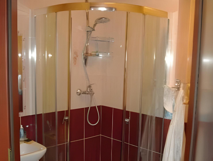Bathroom 2, Willa Dorotka, Busko