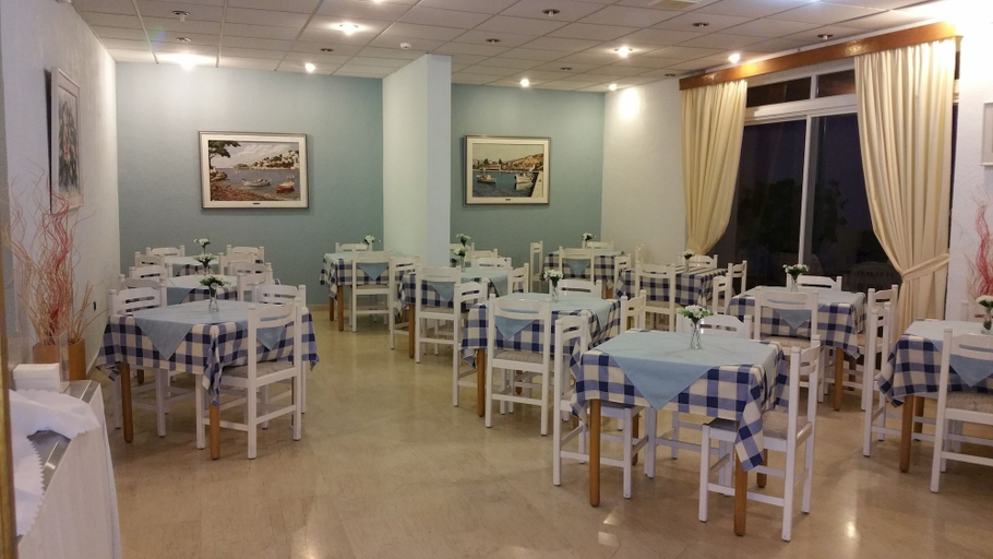 Food & Drinks, Celadi vista, South Aegean