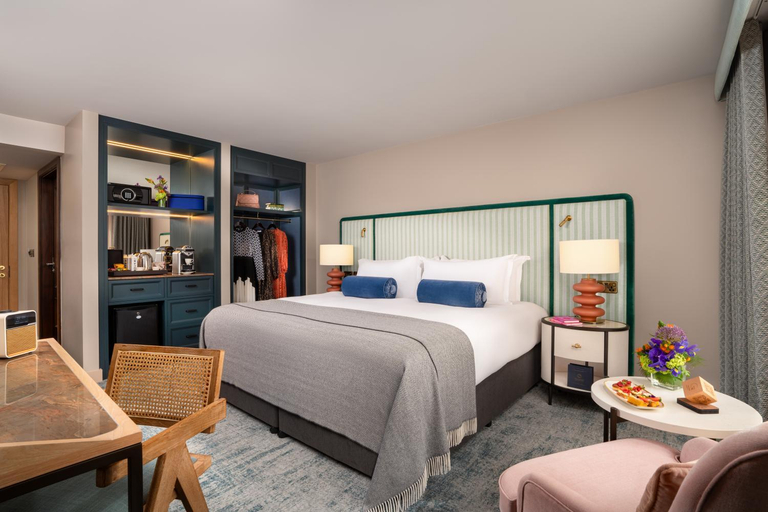Bedroom 2, The Green, Dublin