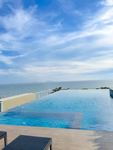 Sport & Beauty 1, Exclusive condo (seaview) @ Blue Heaven Bangsaen, Muang Chon Buri